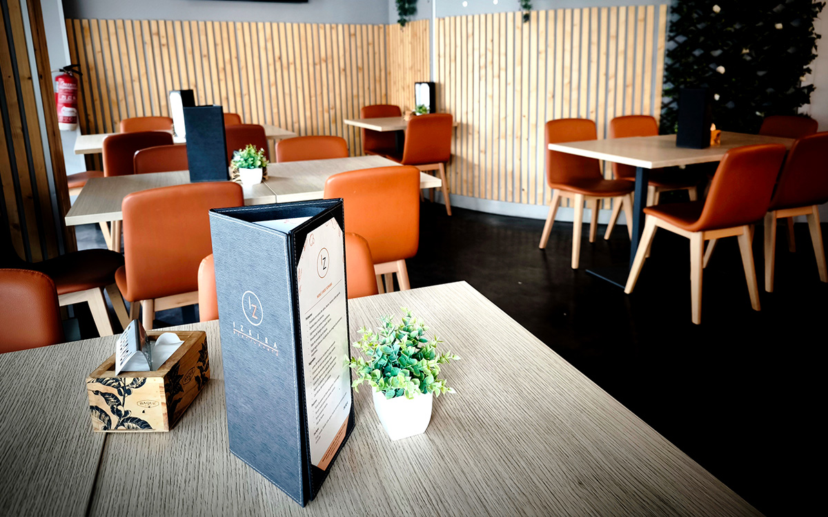 Restaurante-Izkira-Irun-Gipuzkoa-Comedor26